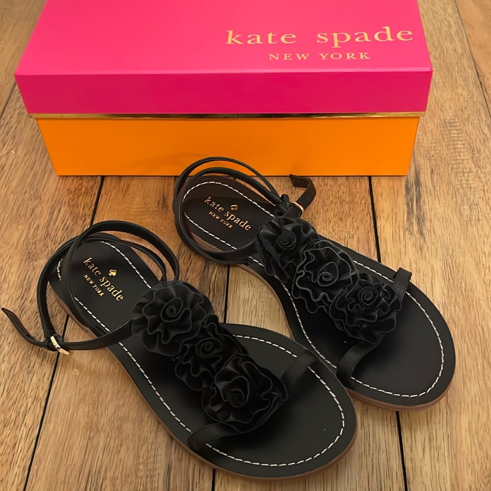 New Kate Spade, black sandals, leather floral, size 8 1/2 women’s